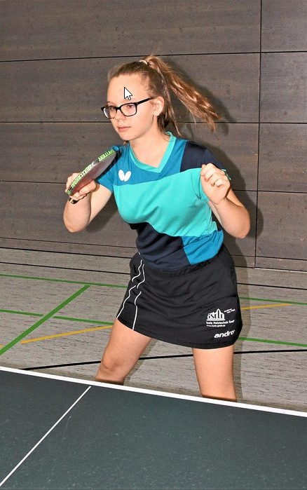 Elleen Wiedemann (Stühlingen) gewann im U18-Einzel und Doppel.